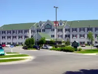 Holiday Inn Express & Suites Omaha - 120TH and Maple Hotels in Douglas County