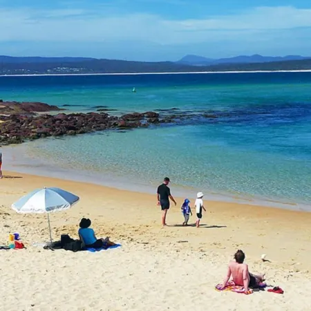 Cosy House in Central Merimbula with Complimentary WiFi