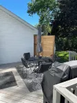 Beautiful spacious property 4 sleeping areas and 3 full baths can sleep up to 10