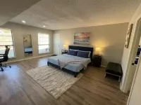 Peaceful Home in DFW Center