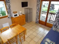 Apartment 6 people + south facing balcony + Pool and Jacuzzi