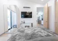 Villa near Stockton Lake with Hot Tub, Milk Way at Starburst 住宿飯店