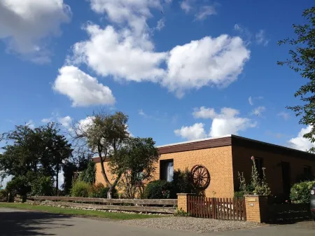 On the Wildly Romantic Natural Beach, Enchanting View, Cozy with Stove, Sauna