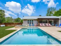 4BDRM W/Private Pool & Hot Tub - Walk to Town Square, Minutes to Wineries! - piscine
