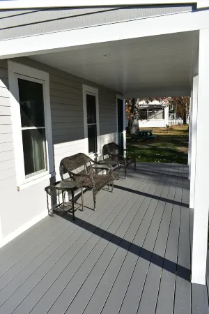 Meredith Bay - Brand New 1st Floor Apartment In Private Home