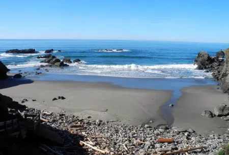 Stunning views near beaches and bluff