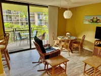 Remodeled Fantastic Ocean Front Sunset Views New AC  2 Lanais Free Parking Wifi