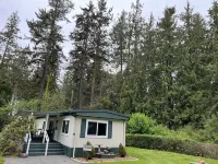 Private Beach Access on private trail offers Seclusion, comfort and intimacy. - Beach