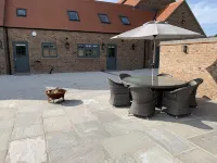Morgan Cottage at 'This Is Not Here' With Hot Tub