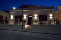 Only 350mt from the historic center! Recently renovated Art Nouveau house