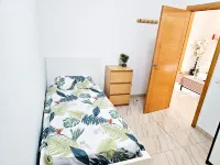 3 Bedroom Luxury Apartment For Families in Barcelona Hotels in Badalona