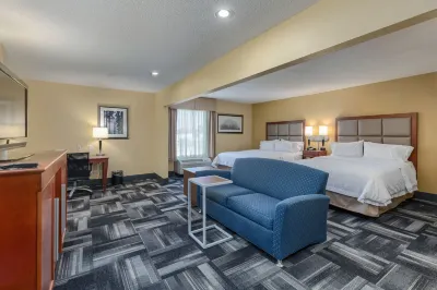 Hampton Inn Owensboro South Hotels near Sassafras Tree