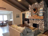 Saugatuck Family Beach Cottage and Cabana