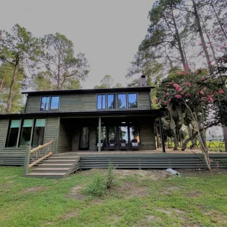 The Tobacco Barn Home - Secluded Lake View Home on over 500 acre estate
