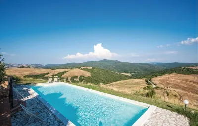 Prestigious Home: Pool, Gazebo, and Stellar Views Hotels near Borgo Pignano Horseback Riding