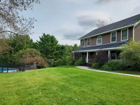 Name: Hill Crest<br>Private Setting. Heated Pool. 4 Minutes to Dreams Park