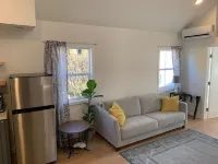 Cozy new studio - easy access to all West Seattle has to offer!