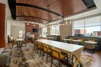 Hampton Inn Portland Downtown - Waterfront Hotels in Peaks Island