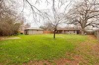 "Clean! CLEAN! !! Comfy! ! COMFORTABLE!!! ! BEST PLACE EVER FIVE STARS!!