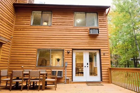 The Finch House - Hot Tub & Sauna