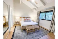 Niki Lani Condo on the Golf course @ Turtle bay Hotels near CLIMB Works Keana Farms Zipline Tour