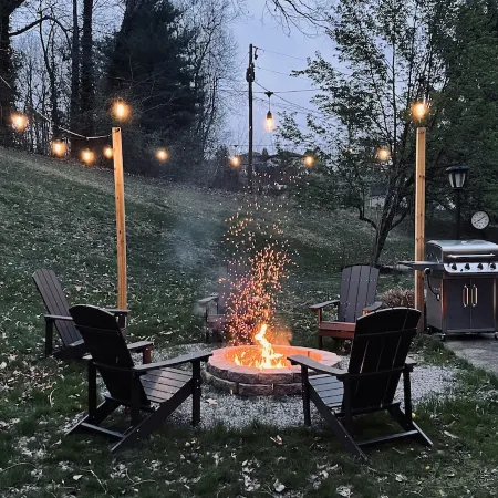 New River Gorge Oasis-Hot Tub- Game Room- Fire pit- Good Vibes