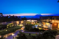 Sunsetfalls Gardens and Resort Hotels in Getasan