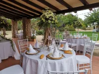 Self catering Los Castillos Agroturismo for 11 people Hotels in Mascaraque