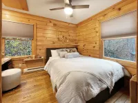 Moonlight Ridge - a wonderful little log cabin on 4 wooded acres