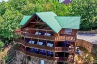 Quiet Mountain Views - Welcome to Wild Turkey Hotels near Wears Valley
