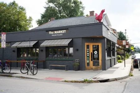 Downtown Columbus Historic Luxury Home - Sleeps 14, Near OSU & Convention Center Отели рядом с достопримечательностью «Франклин Парк Консерватори энд Ботаникал Гарденс»