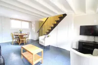A pleasant space in a pleasant neighborhood in a beautiful part of the country!