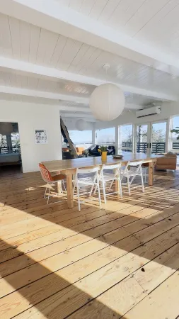 Omg Modern Country House Wrap Around Deck Beautiful Sunrise Walk to Zoom Flume.