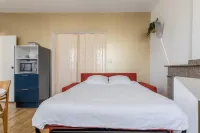 Le Passage - bright apartment with terrace