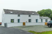 Barafundle Cottage, Wynd Hill Hideaway - Walk to Coast Path, Beach and Pub!