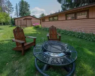 Fence Lake Retreat w/ dock