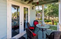 Hatch Life in Steinhatchee Landing