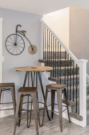 A Charming Home Minutes to Downtown, Zoo, & Airport with Hidden Reading Nook!