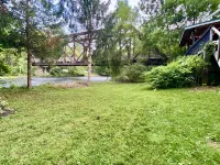 Waterfront Cabin Walkable to Everything!