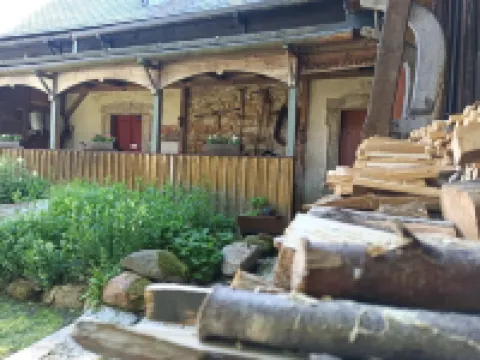 5-star apartment EG barrier-free, WiFi via DSL, Bad Brambach Hoteles en Bad Brambach