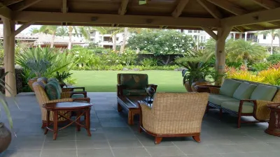 The Hula Moon Villa: Luxury Ocean View Penthouse - Best Value in Kolea!