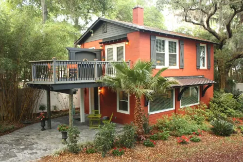 Savannah Whitemarsh Island Cottage on Private Riverfront Estate with Dock - Country Houses