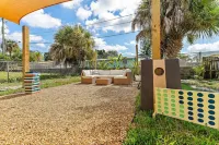 Waveland House in Jensen Beach: minutes to beaches, parks, marina and downtown