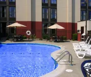 Hampton Inn West Springfield - Pools