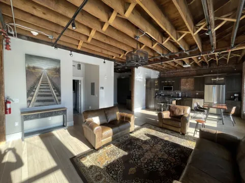 Modern Luxury Meets Historic Charm: Unwind in Style in Purpose Executive Suites