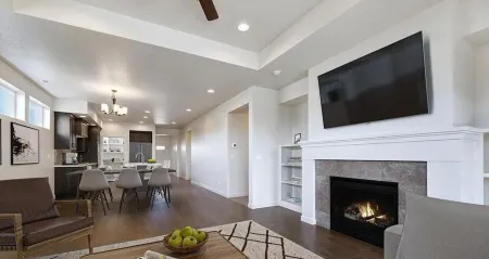 The Cozy & Classy Boise Home                           No cleaning fee!