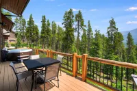 Charming Cabin with Hot Tub & Stunning Views