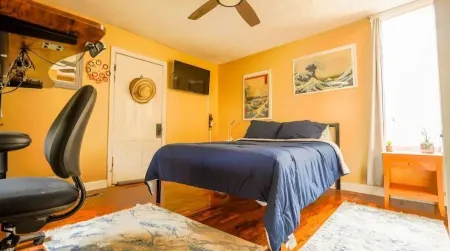 3bdrm 2bath Home in Quite Neighborhood , Work from Home Ready and Near Downtown