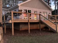Nice cottage located on Lake Sinclair.   Lots of room with great views