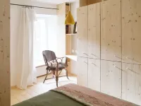 Cozy N'est house on historic courtyard-garden, close to station and city center